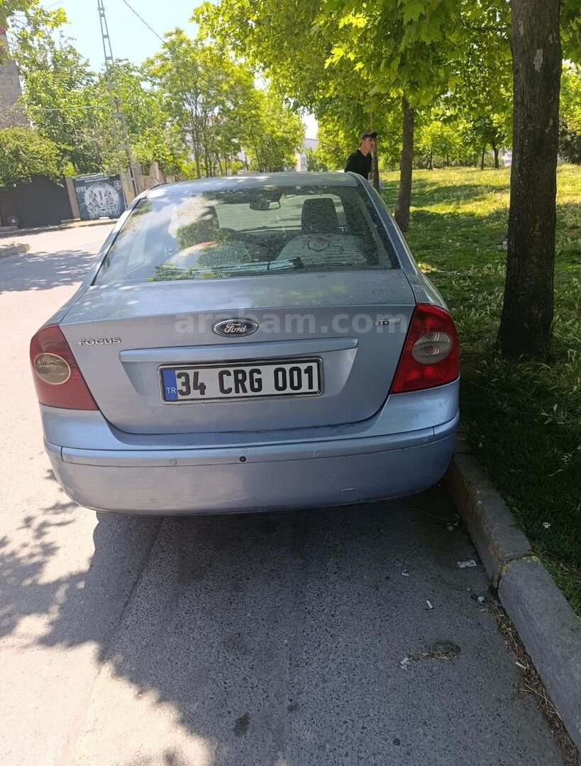 Sahibinden Ford Focus 1.6 TDCi Ghia 2006 Model İstanbul 315.000 km Turkuaz 2