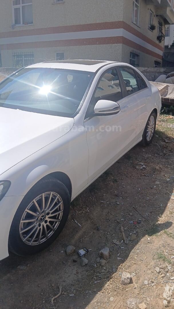 Sahibinden Mercedes - Benz C 200 BlueTEC Avantgarde 2017 Model İstanbul 137.000 km Beyaz 3