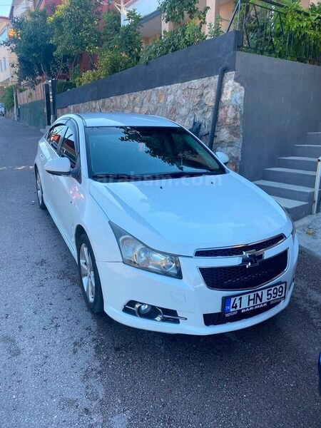 Sahibinden Chevrolet Cruze 1.6 WTCC Edition 2012 Model Kocaeli 265.000 km Beyaz