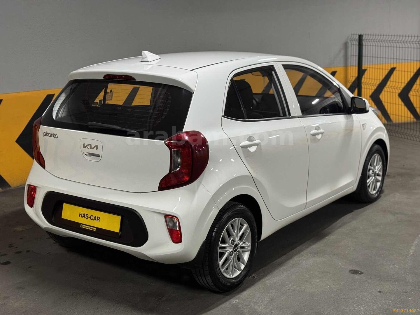 Galeriden Kia Picanto 1.0 MPI Feel 2022 Model İstanbul 47.000 km Beyaz 6