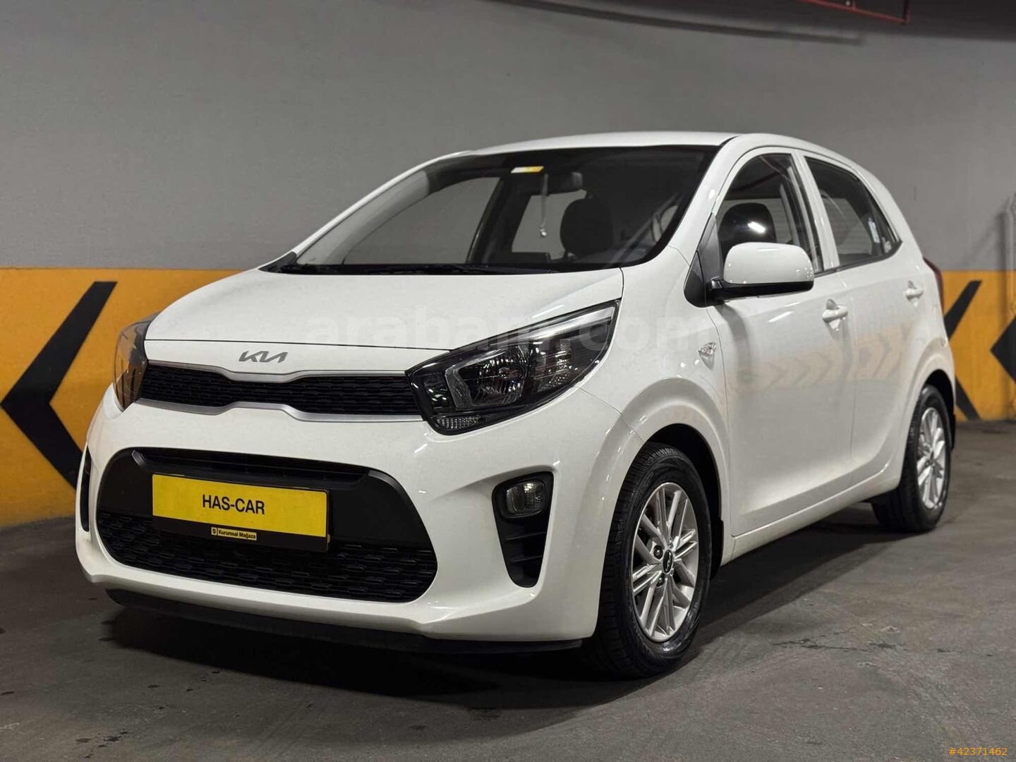Galeriden Kia Picanto 1.0 MPI Feel 2022 Model İstanbul 47.000 km Beyaz 2