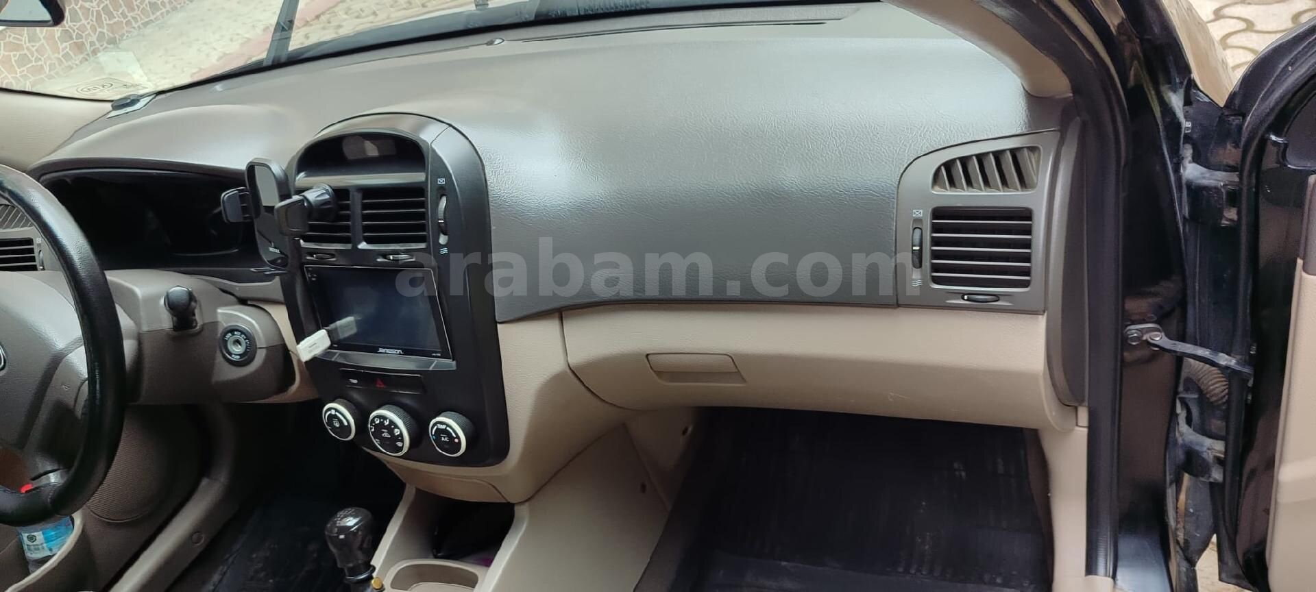 Sahibinden Kia Cerato 1.6 LX Basic 2008 Model Burdur 326.000 km Siyah 5