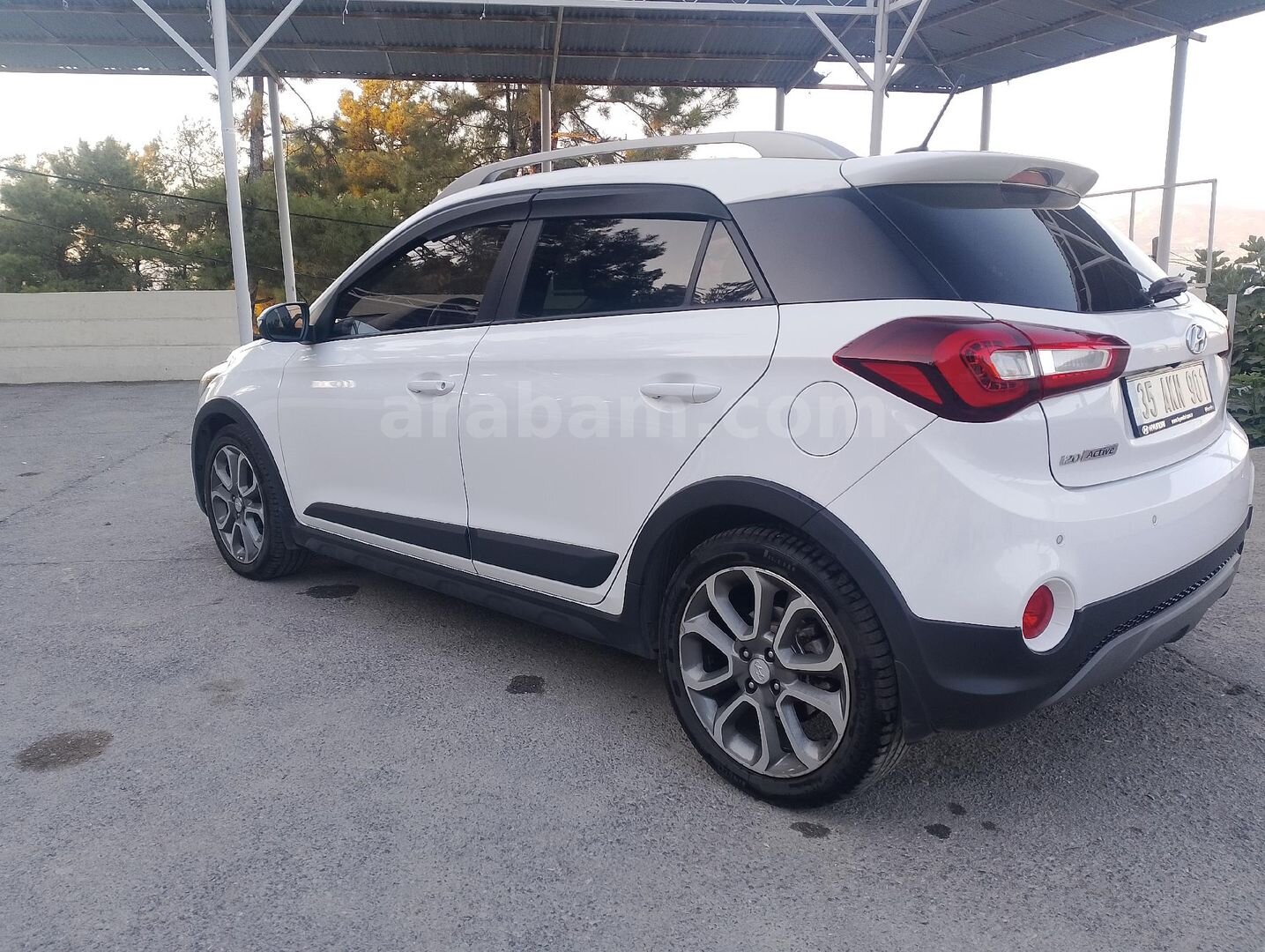 Sahibinden Hyundai i20 Active 1.4 MPi Elite Smart 2019 Model İzmir 110.000 km Beyaz 2