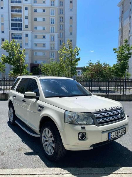 Sahibinden Land Rover Freelander II 2.2 TD4 Select 2010 Model İstanbul 181.000 km Beyaz