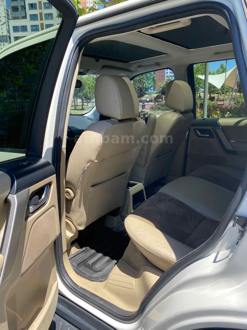 Sahibinden Land Rover Freelander II 2.2 TD4 Select 2010 Model İstanbul 181.000 km Beyaz 4