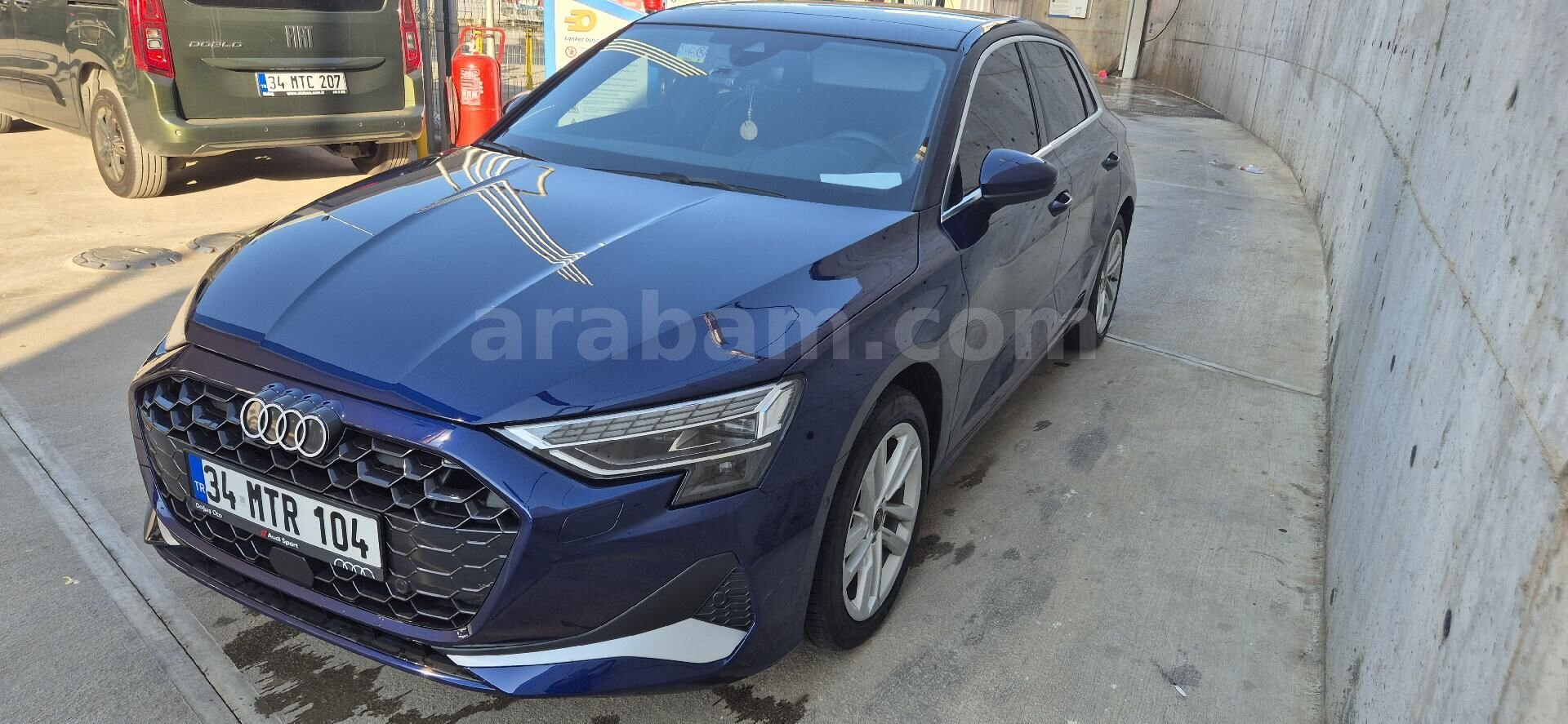 Sahibinden Audi A3 Sportback 35 TFSI Advanced 2025 Model İstanbul 20.500 km Lacivert 2