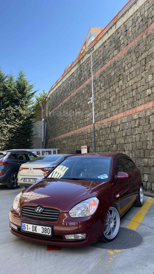 Sahibinden Hyundai Accent Era 1.5 CRDi-VGT Team 2008 Model Trabzon 346.000 km Bordo 6