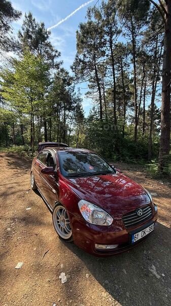 Sahibinden Hyundai Accent Era 1.5 CRDi-VGT Team 2008 Model Trabzon 346.000 km Bordo