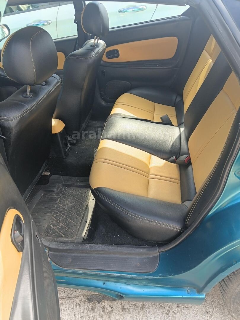 Sahibinden Mazda Lantis 1.8 1998 Model Kocaeli 327.000 km Yeşil (metalik) 4