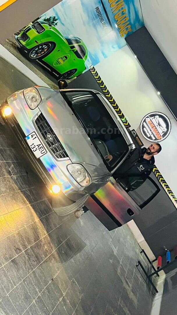 Sahibinden Hyundai Accent 1.5 CRDi Admire 2006 Model Kocaeli 225.000 km Gri (metalik) 2