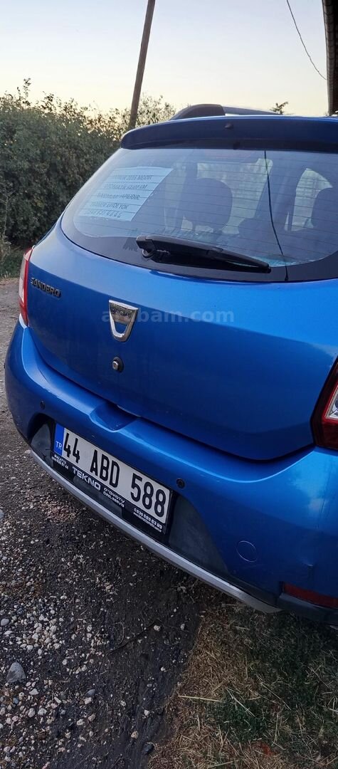 Sahibinden Dacia Sandero 0.9 TCe Stepway 2016 Model Malatya 64.400 km Mavi (metalik) 3