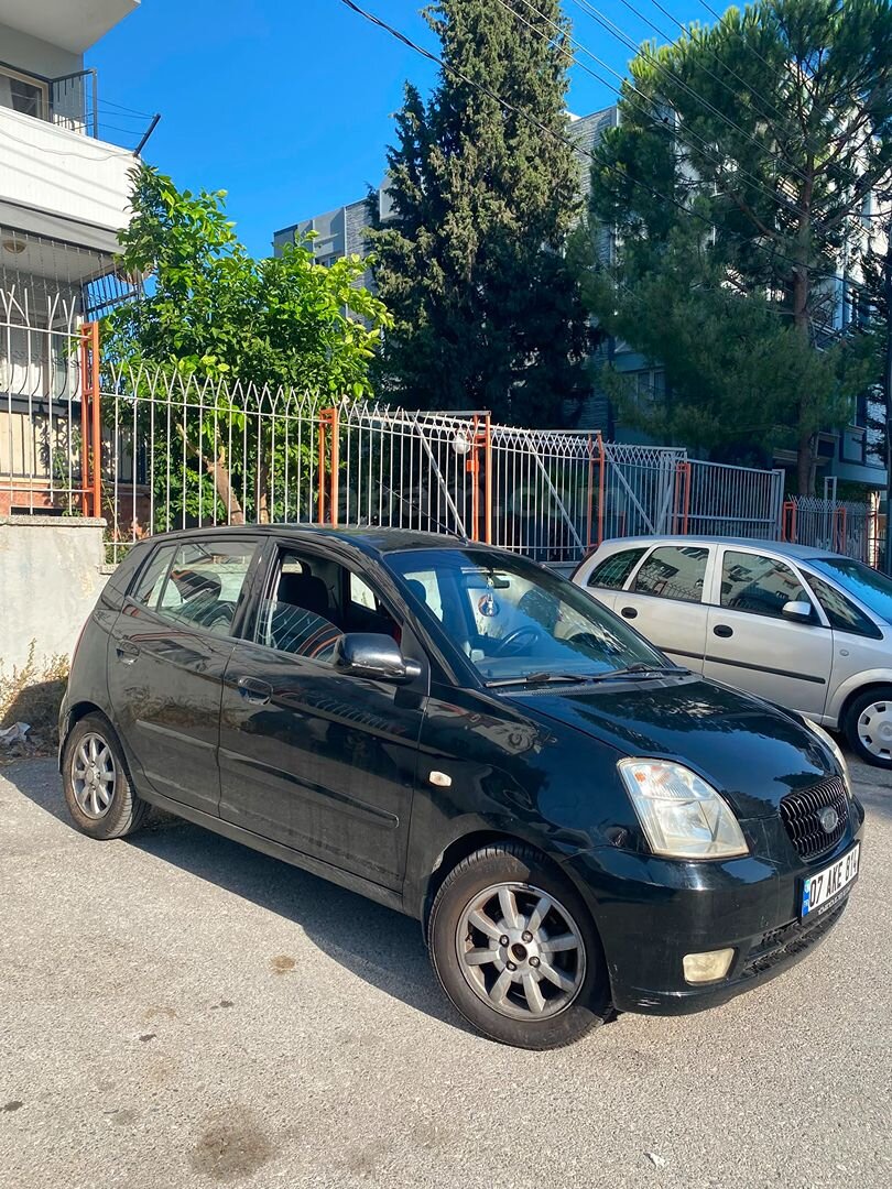 Sahibinden Kia Picanto 1.1 EX 2005 Model İzmir 152.625 km Siyah 4
