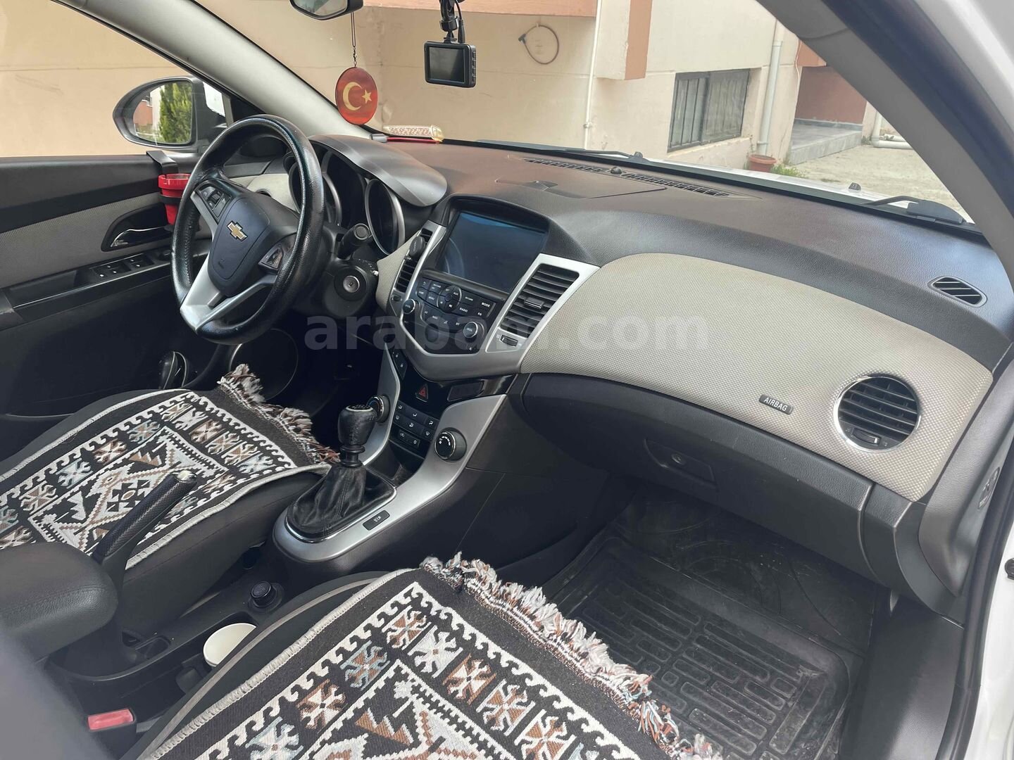 Sahibinden Chevrolet Cruze 1.6 LS 2011 Model Denizli 257.000 km Beyaz 4