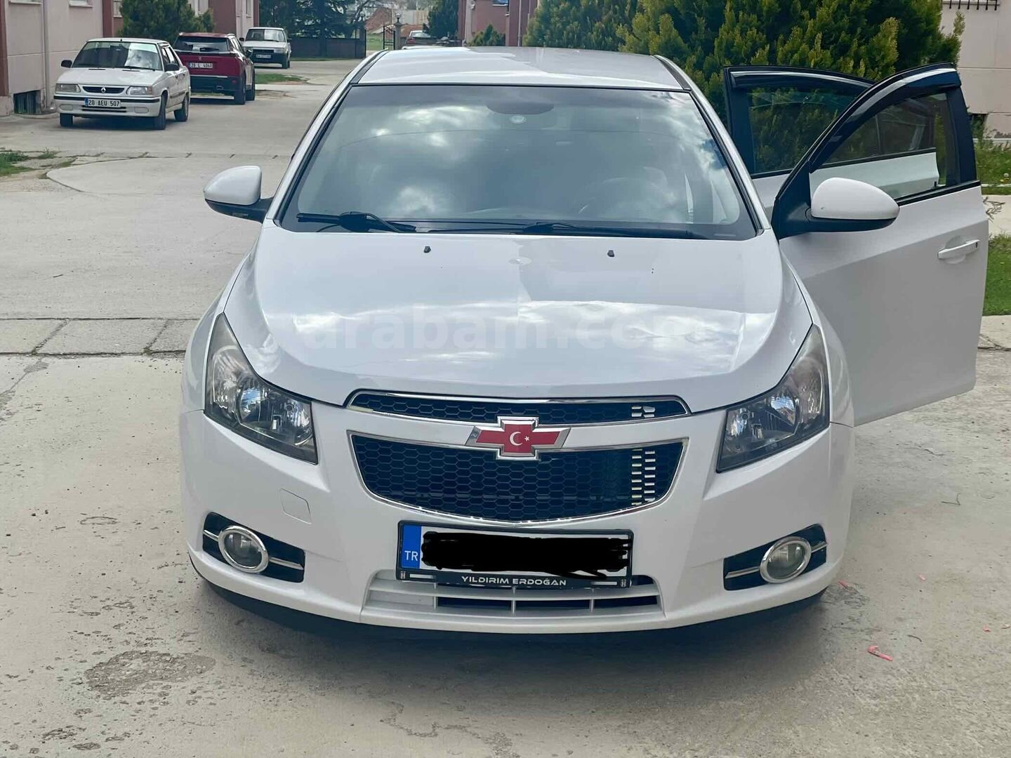 Sahibinden Chevrolet Cruze 1.6 LS 2011 Model Denizli 257.000 km Beyaz 2