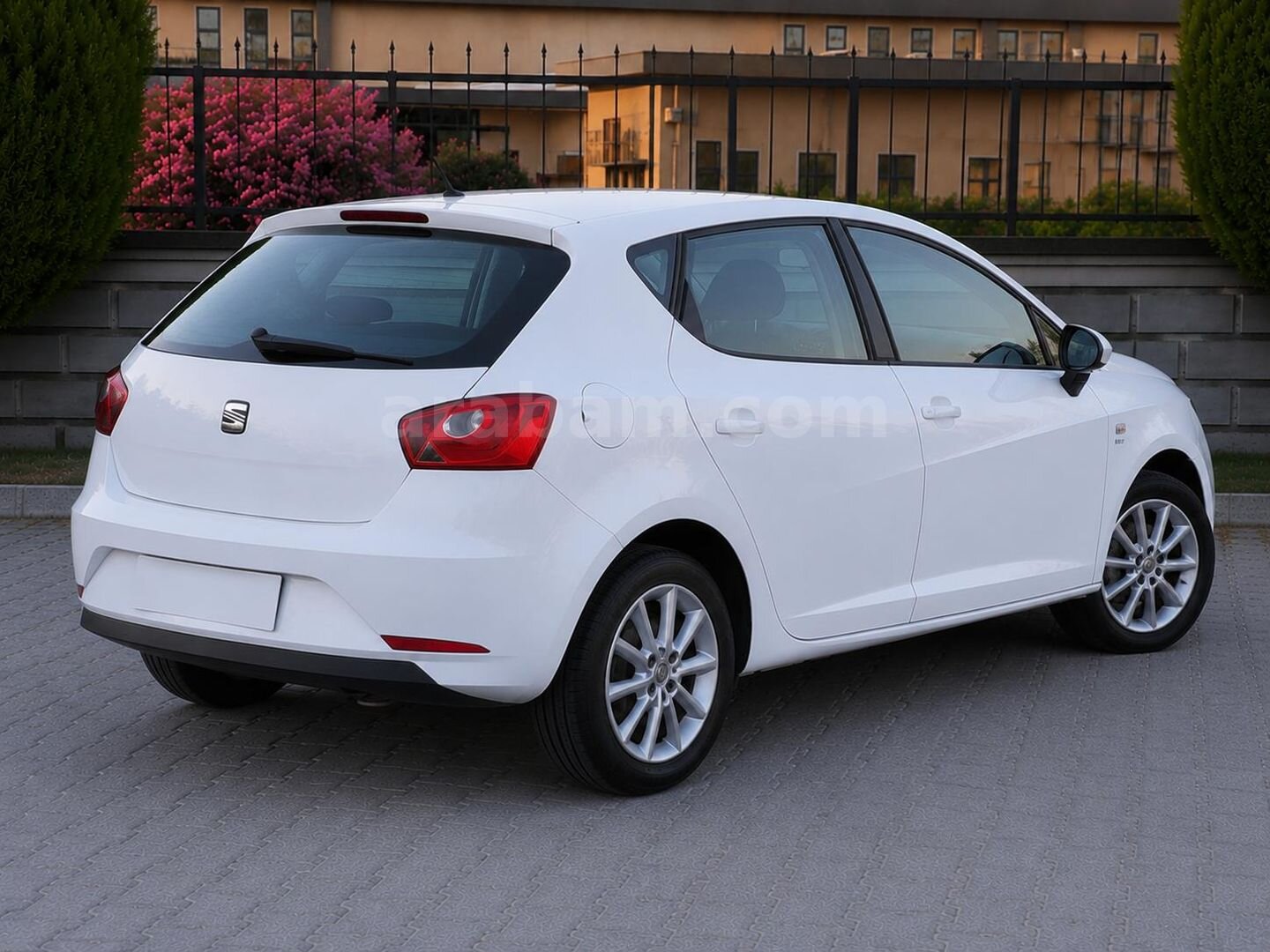 Sahibinden Seat Ibiza 1.2 TSI Style 2013 Model Osmaniye 84.700 km Beyaz 6