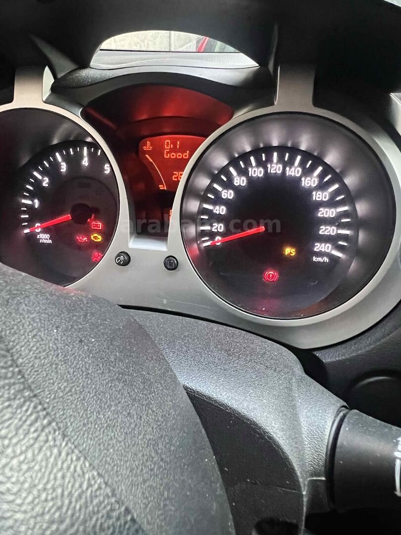 Sahibinden Nissan GT-R Black Edition 2011 Model İstanbul 260.000 km Kahverengi 7