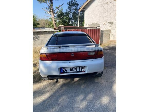 Sahibinden Mazda Lantis 1.8 1997 Model Erzincan 334.000 km Beyaz