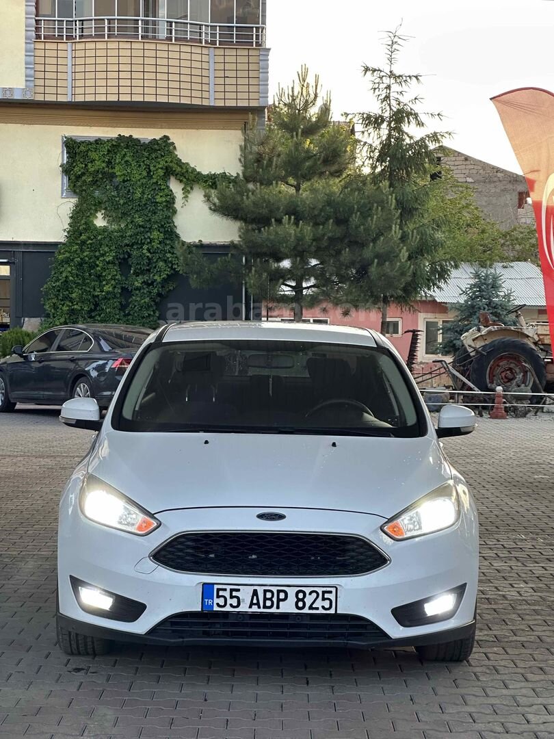 Sahibinden Ford Focus 1.6 TDCi Trend X 2016 Model Ağrı 205.000 km Beyaz 1