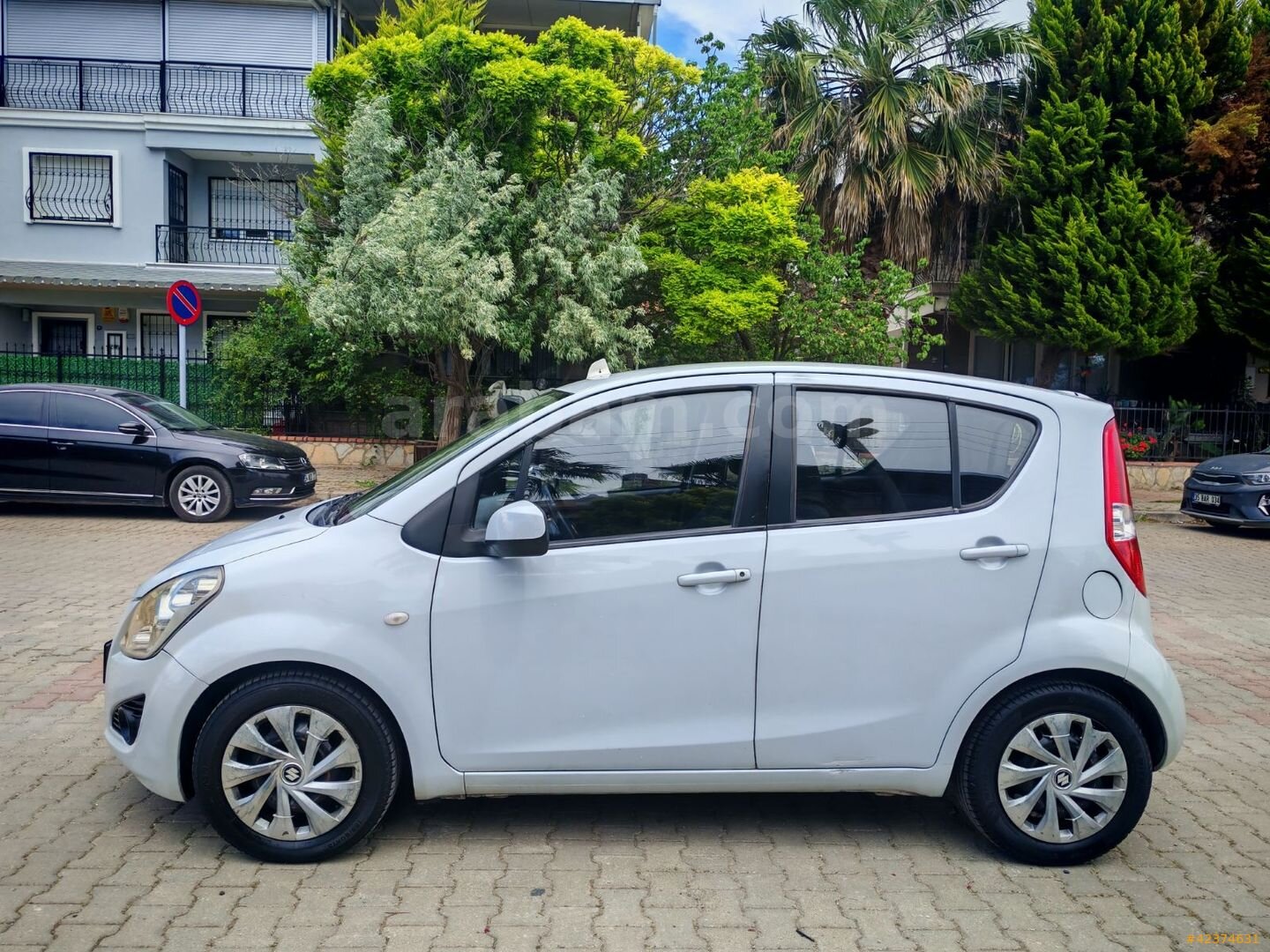 Galeriden Suzuki Splash 1.2 GLS 2012 Model İzmir 99.000 km Beyaz 7