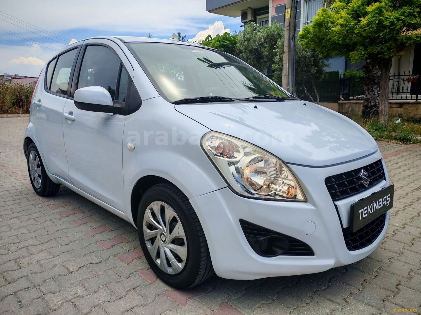 Galeriden Suzuki Splash 1.2 GLS 2012 Model İzmir 99.000 km Beyaz 4