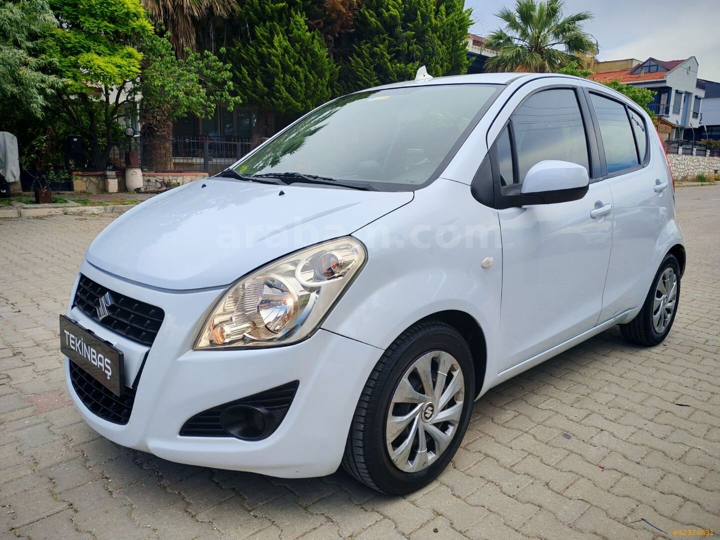 Galeriden Suzuki Splash 1.2 GLS 2012 Model İzmir 99.000 km Beyaz 5