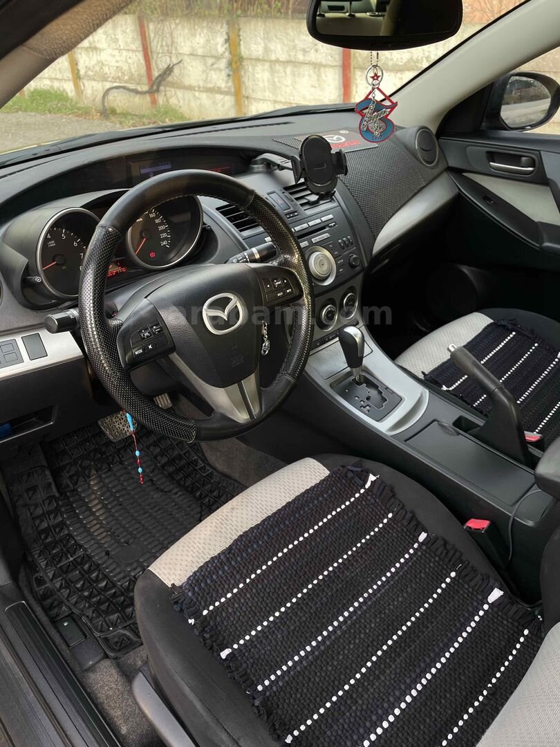 Sahibinden Mazda 3 1.6 Touring 2010 Model Sakarya 227.000 km Siyah 6