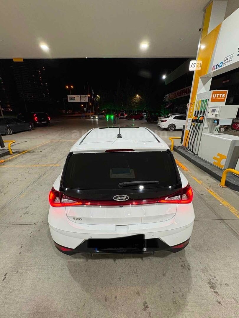 Sahibinden Hyundai i20 1.0 T-GDI Style Plus 2020 Model Ankara 102.000 km Beyaz 6