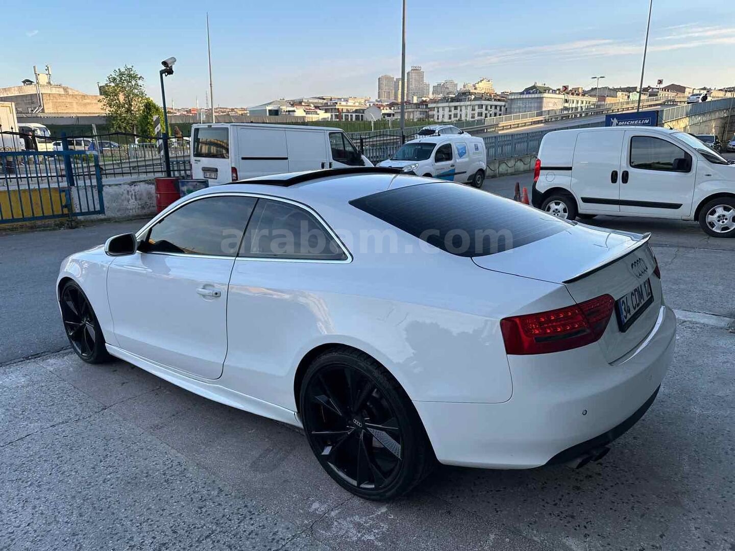 Sahibinden Audi A5 Coupe 1.8 TFSI 2010 Model Çanakkale 247.500 km Beyaz 5