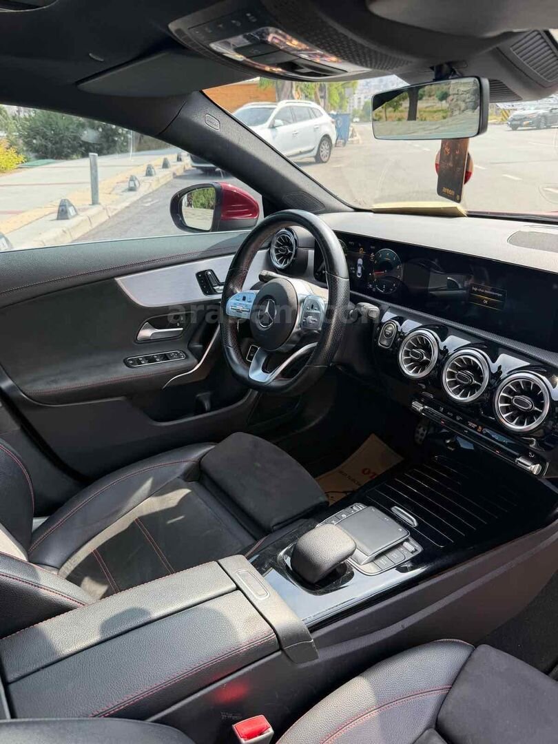 Sahibinden Mercedes - Benz CLA 200 AMG 2021 Model İzmir 138.000 km Kırmızı 5