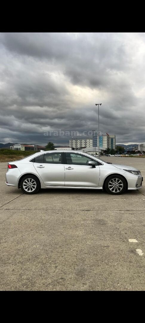 Sahibinden Toyota Corolla 1.5 Dream 2021 Model Samsun 77.850 km Gri (metalik) 5