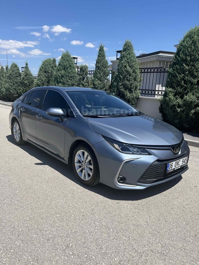 Sahibinden Toyota Corolla 1.5 Dream X-Pack 2023 Model Ankara 33.000 km Mavi (metalik) 1