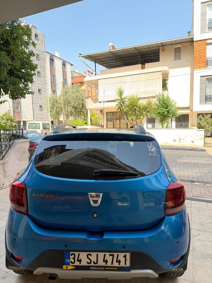 Sahibinden Dacia Sandero 0.9 TCe Stepway 2017 Model Aydın 175.000 km Mavi 7