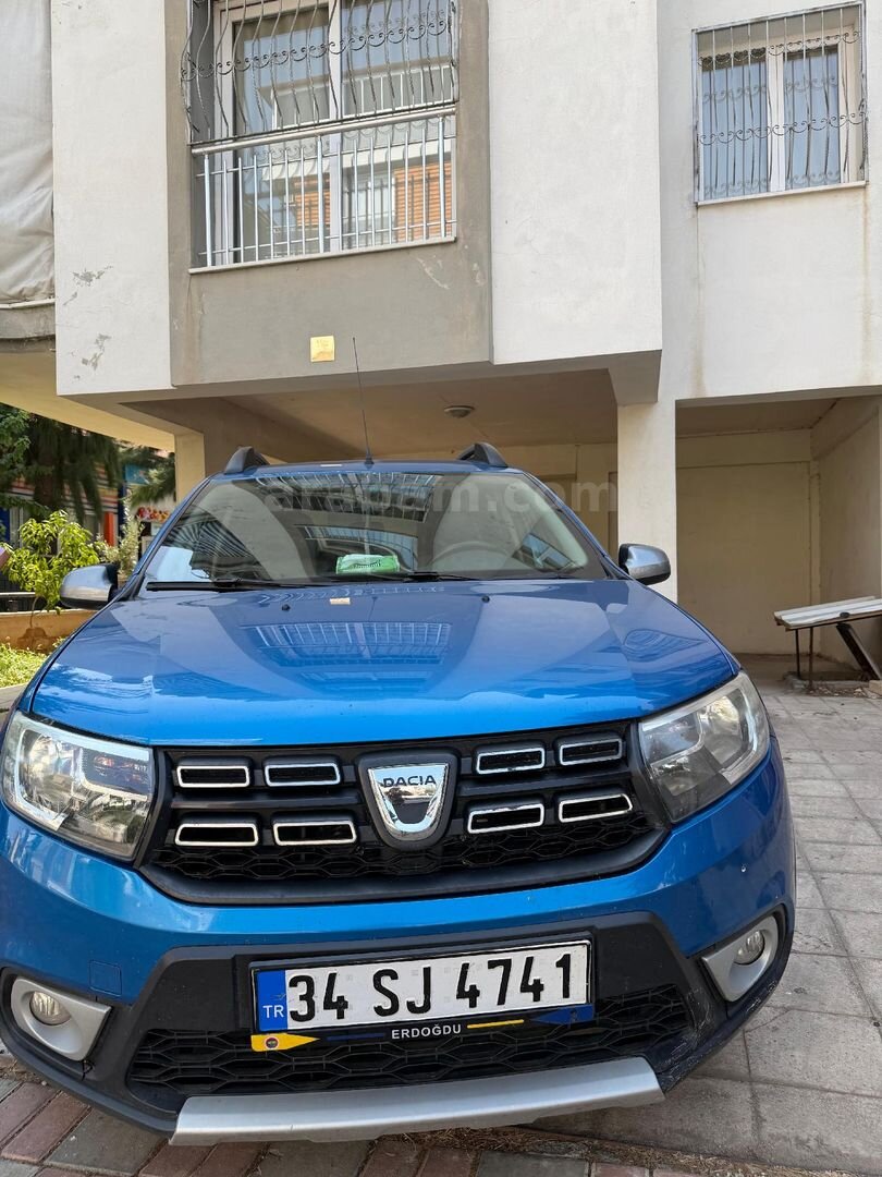 Sahibinden Dacia Sandero 0.9 TCe Stepway 2017 Model Aydın 175.000 km Mavi 3