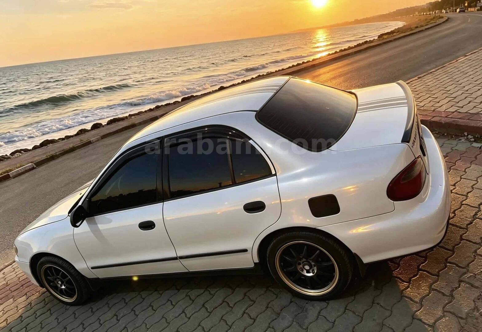 Sahibinden Hyundai Accent 1.3 LS 2000 Model Konya 227.000 km Beyaz 4