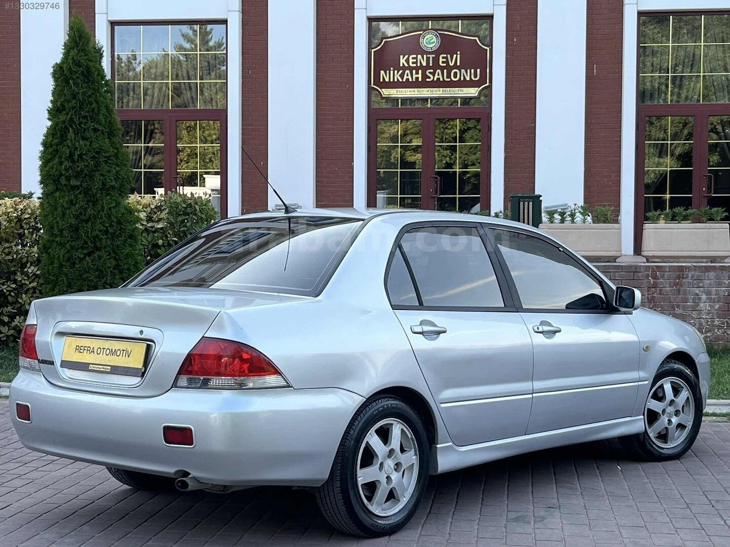 Galeriden Mitsubishi Lancer 1.6 Invite 2004 Model Eskişehir 254.000 km Gri 4