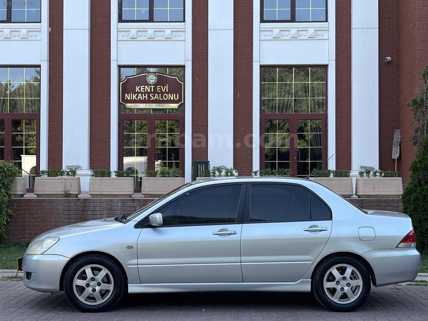 Galeriden Mitsubishi Lancer 1.6 Invite 2004 Model Eskişehir 254.000 km Gri 7