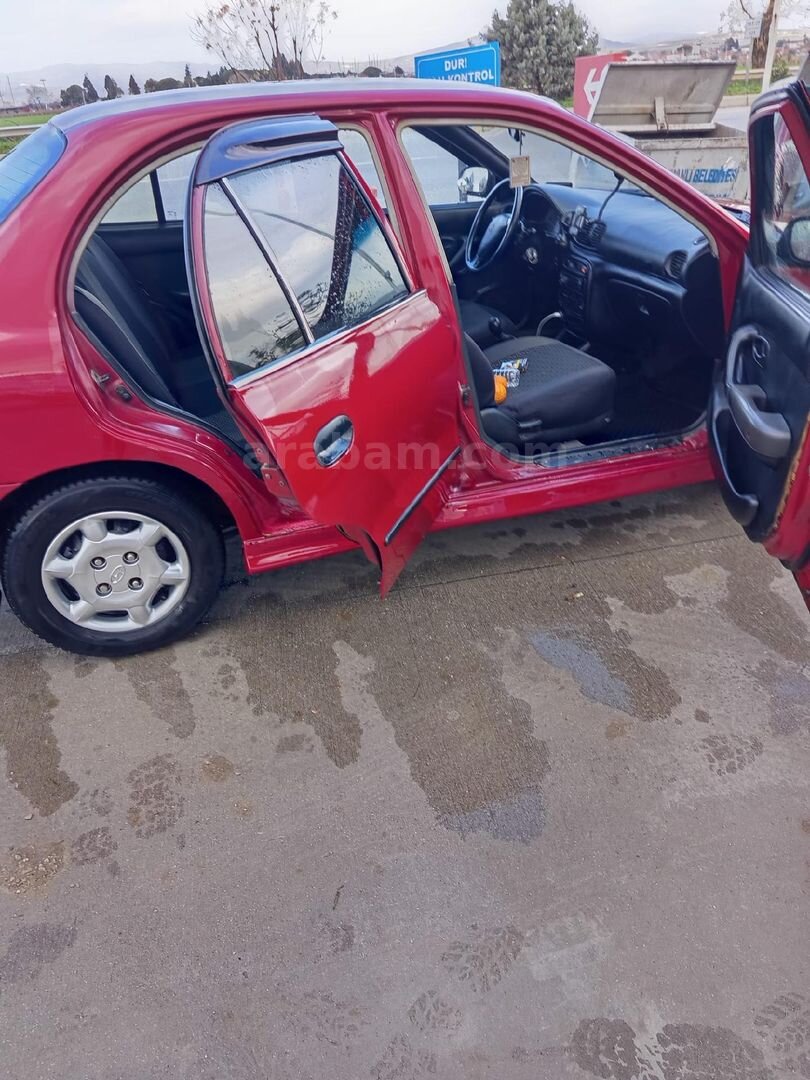 Sahibinden Hyundai Accent 1.5 GLS 1999 Model İstanbul 372.000 km Kırmızı 2
