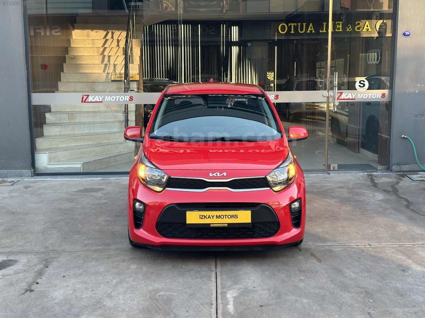 Galeriden Kia Picanto 1.0 MPI Cool 2022 Model İzmir 51.000 km Kırmızı 3