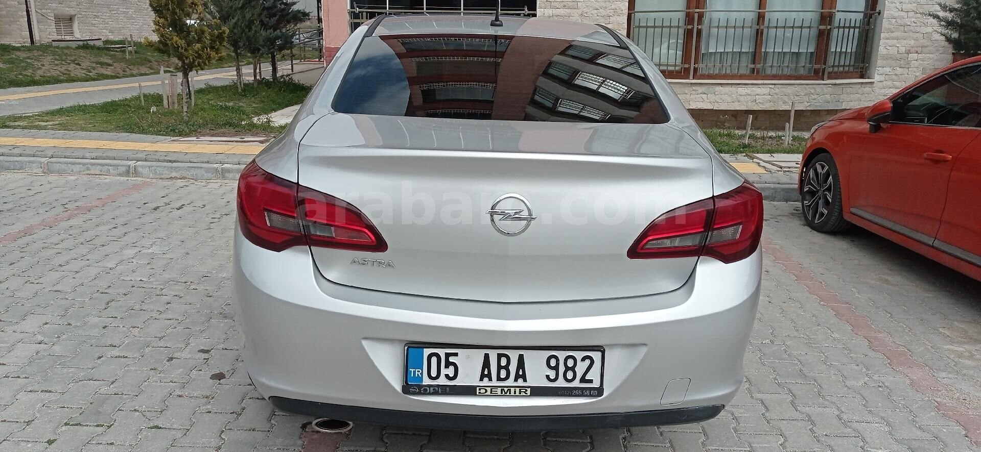 Sahibinden Opel Astra 1.4 T Edition Plus 2019 Model Amasya 103.349 km Gri 2