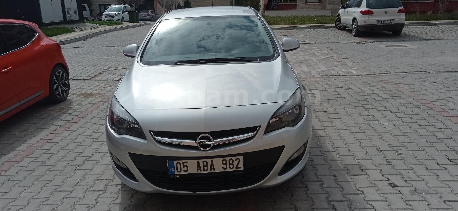 Sahibinden Opel Astra 1.4 T Edition Plus 2019 Model Amasya 103.349 km Gri 1