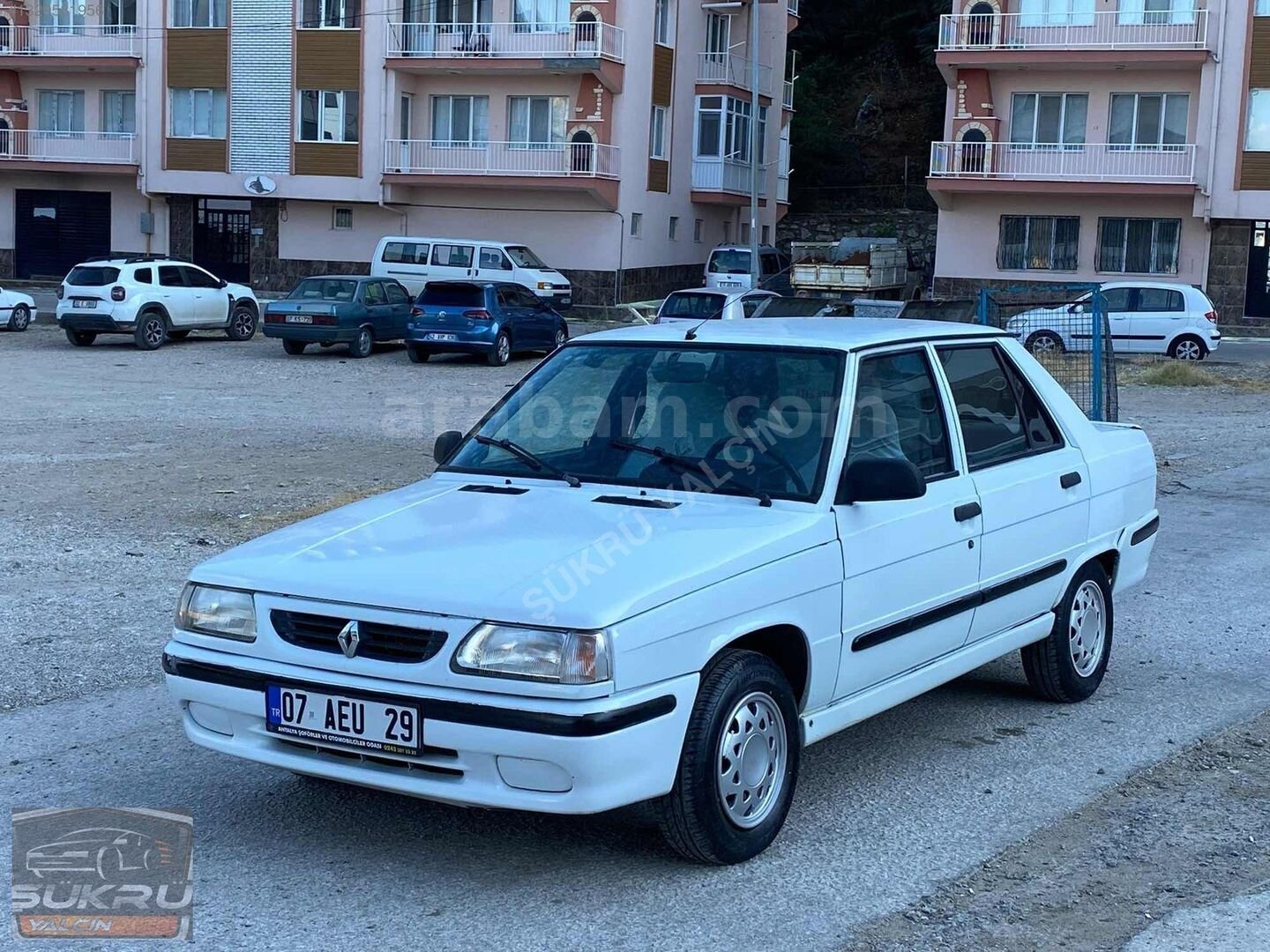 Galeriden Renault R 9 1.4 Broadway RN 1997 Model Isparta 380.000 km Beyaz 1
