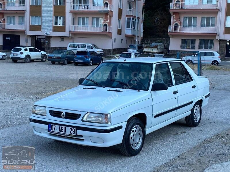 Galeriden Renault R 9 1.4 Broadway RN 1997 Model Isparta 380.000 km Beyaz