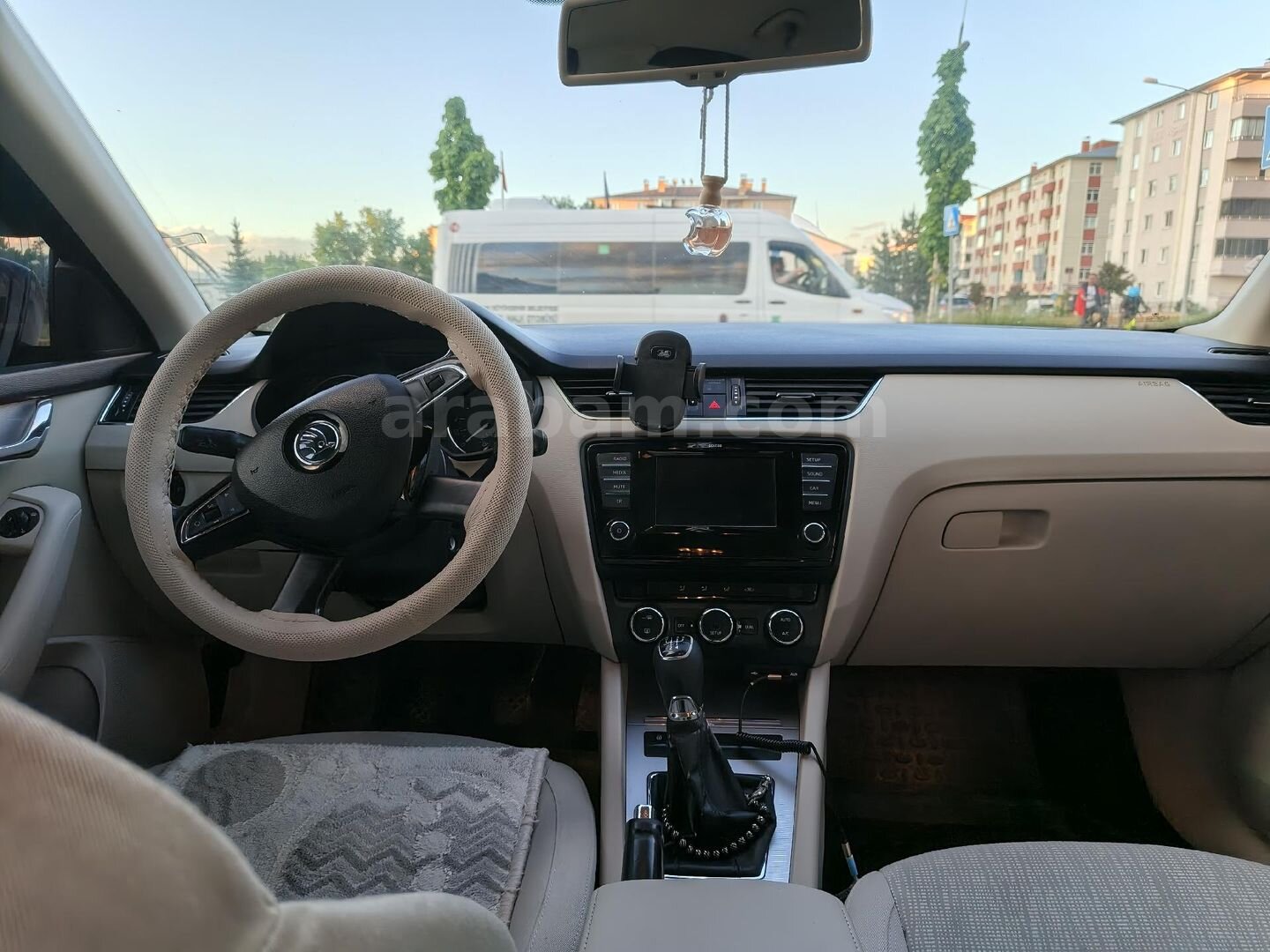 Sahibinden Skoda Octavia 1.6 TDI Elegance 2013 Model Erzurum 160.000 km Siyah 7