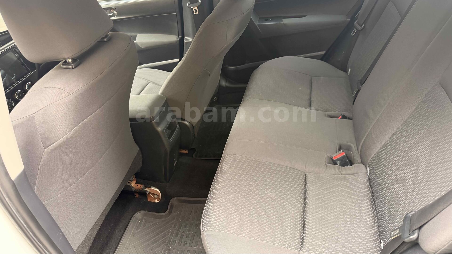 Sahibinden Toyota Corolla 1.33 Life 2018 Model Elazığ 272.000 km Beyaz 7