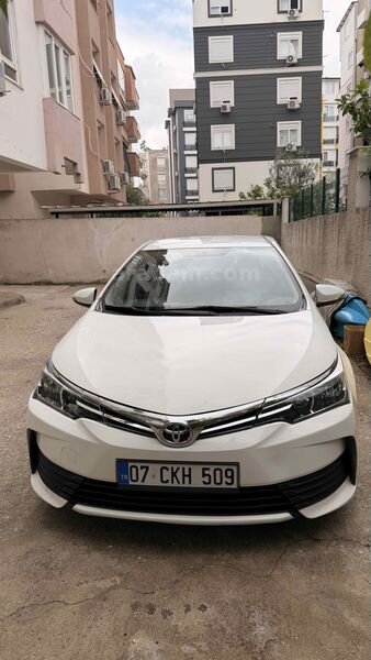 Sahibinden Toyota Corolla 1.33 Life 2018 Model Elazığ 272.000 km Beyaz