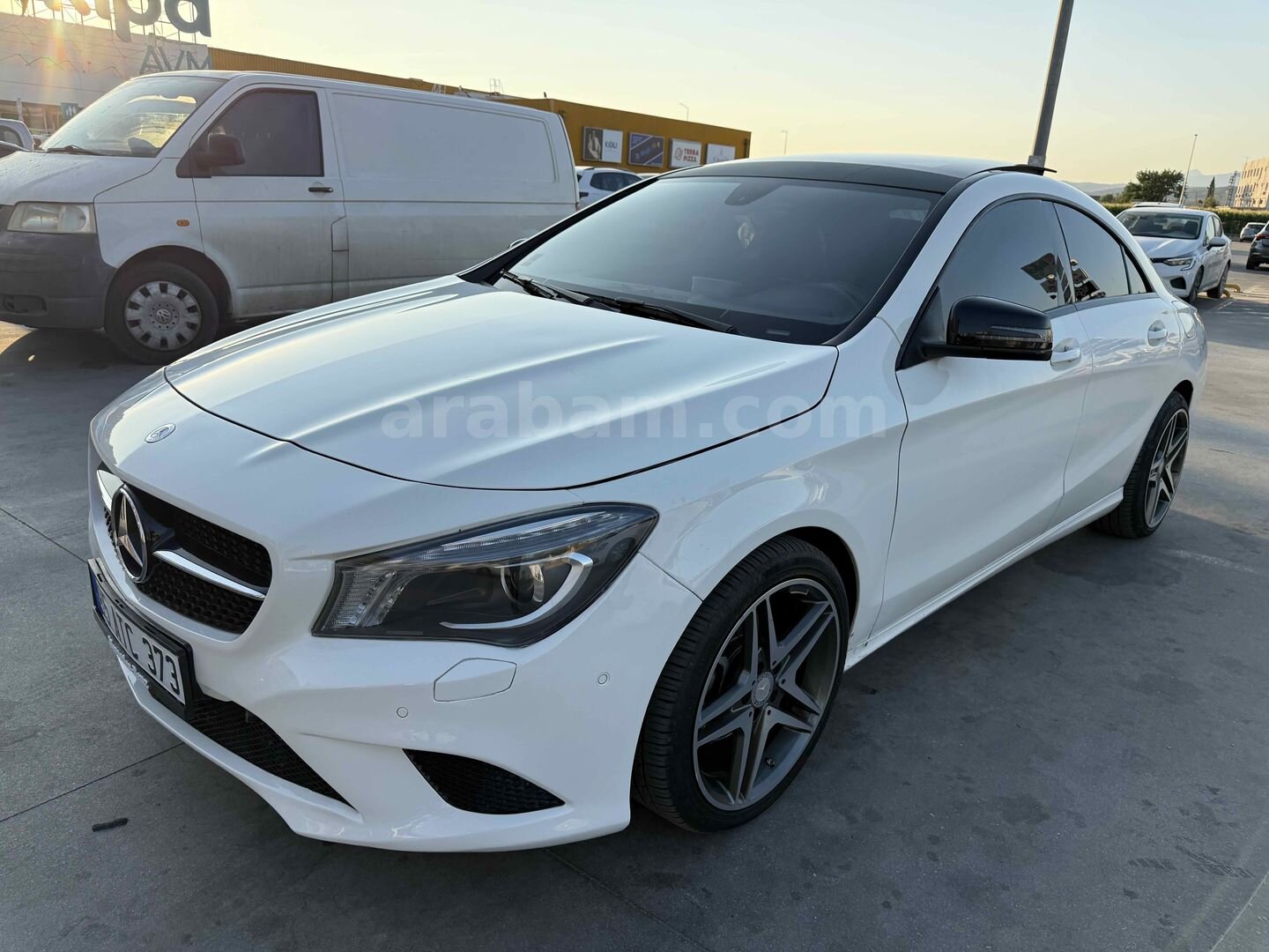 Sahibinden Mercedes - Benz CLA 200 Urban 2013 Model İzmir 340.000 km Beyaz 2
