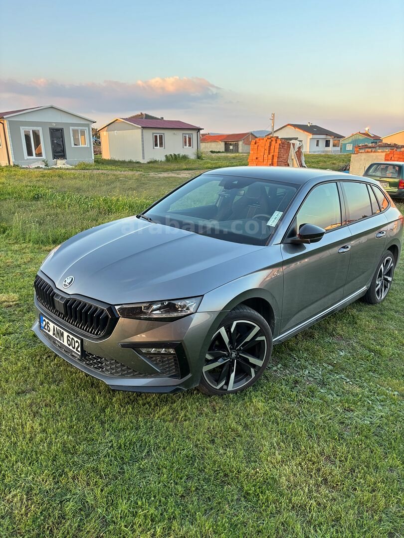 Sahibinden Skoda Scala 1.5 TSI Monte Carlo 2025 Model Eskişehir 8.000 km Füme 2