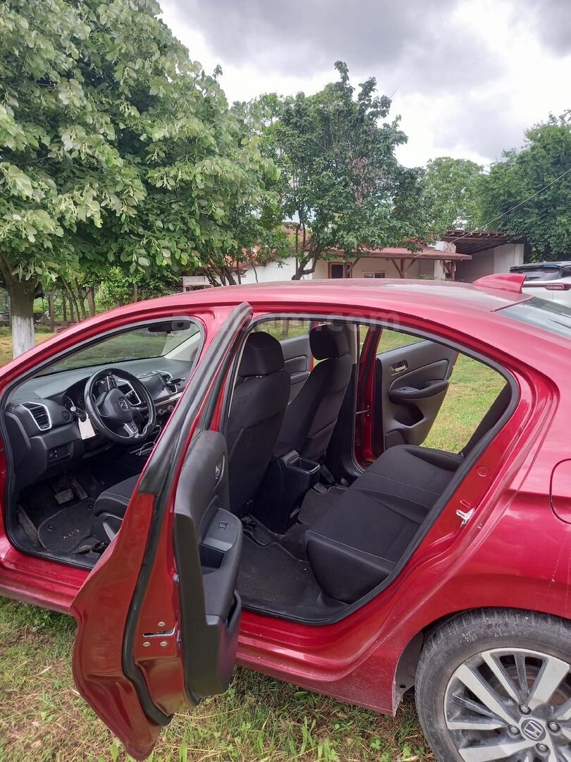 Sahibinden Honda City 1.5 i-VTEC Elegance 2022 Model İstanbul 103.000 km Kırmızı 4