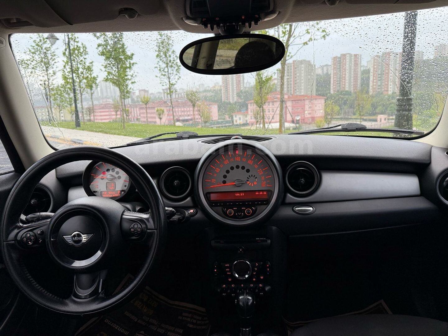 Sahibinden Mini One 1.6 2011 Model İstanbul 145.000 km Kırmızı 4