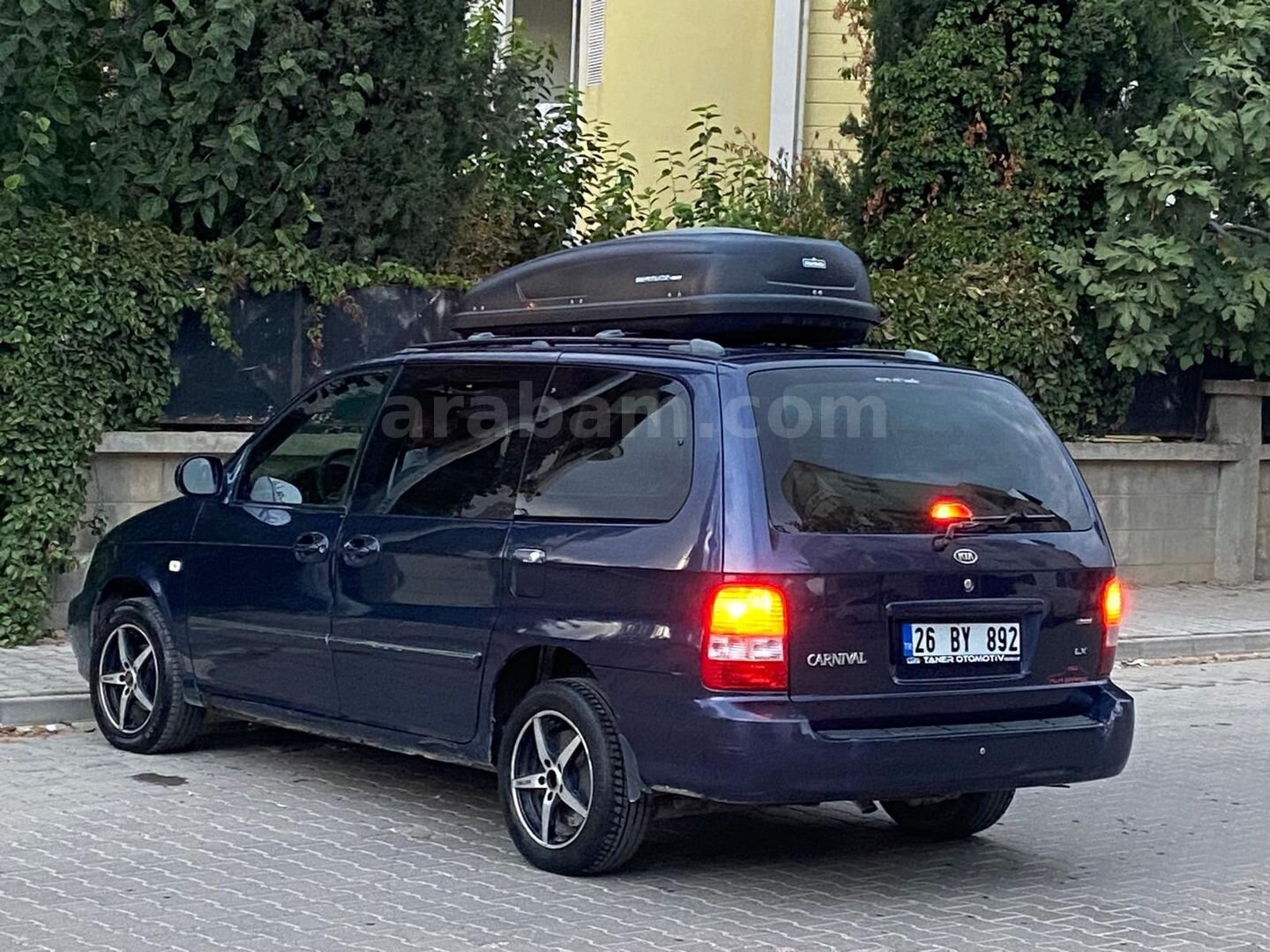 Sahibinden Kia Carnival 2.9 CRDi EX 2006 Model Adıyaman 308.000 km Lacivert 4